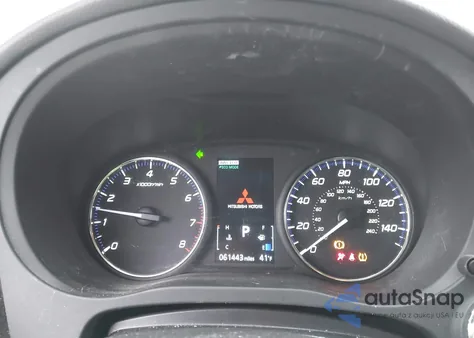 2017 Mitsubishi Outlander Se z USA, uszkodzony, nr VIN JA4AZ3A35HZ010528